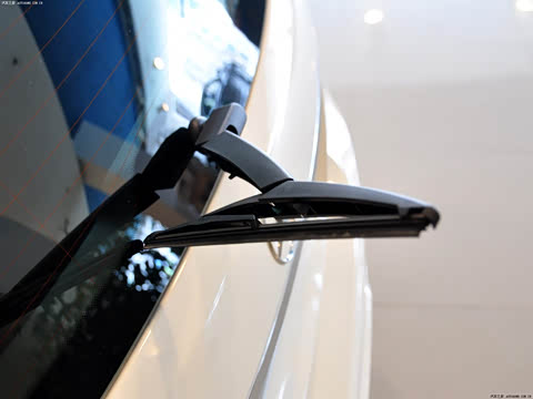 2011�� C 200 �����˶����а�