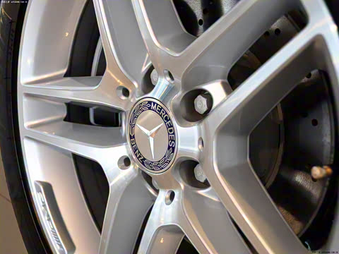 2011�� C 200 �����˶����а�