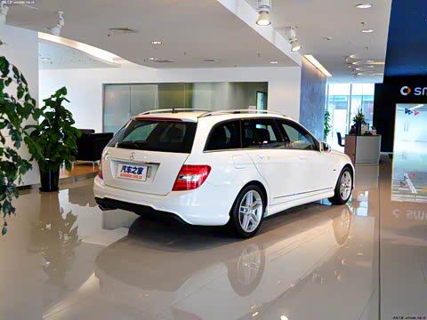2011�� C 200 �����˶����а�