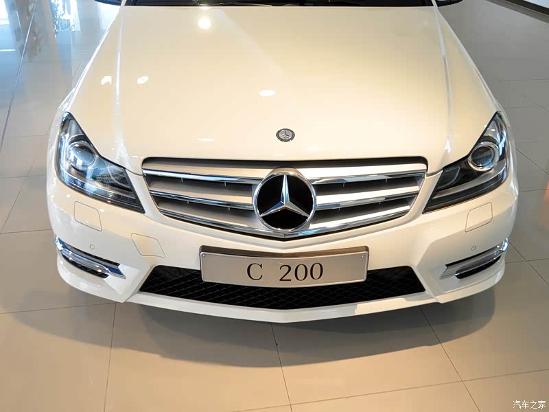 奔驰(进口) 奔驰c级(进口) 2011款 c200 豪华运动旅行版