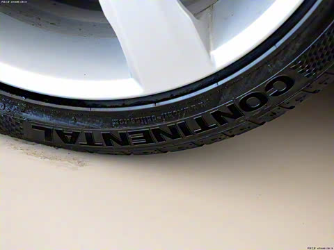 2011�� 2.0 R-Design