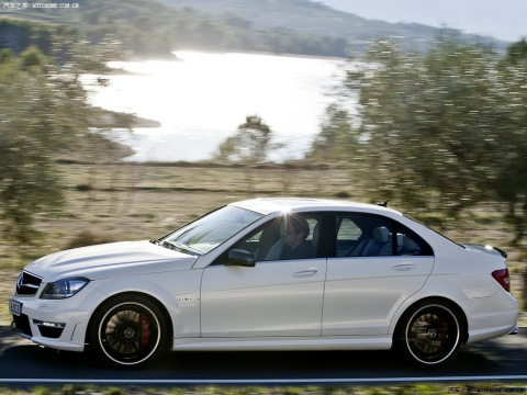 2012 AMG C 63 ܰ