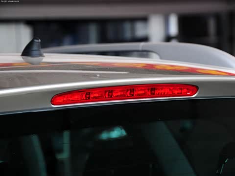 2012�� 1.6T SW ʱ�а�