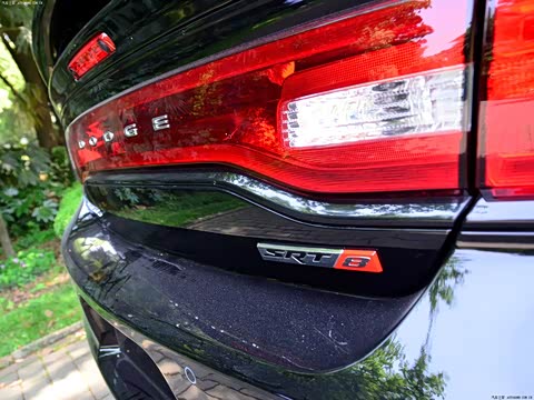 2012�� 6.4L SRT8