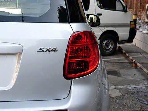 2011�� ���� 1.6L �Զ�������