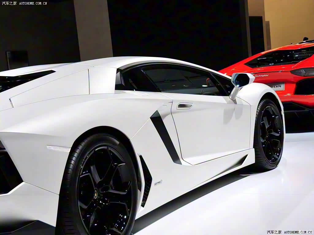 aventador 2011款 lp 700-4 1119560图片_兰博基尼_汽车图库_汽车之家