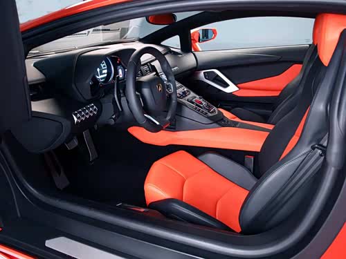 【图】aventador 2011款 lp 700-4报价_图片_兰博基尼_汽车之家