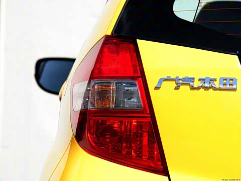 2011�� 1.3L �Զ����ʰ�