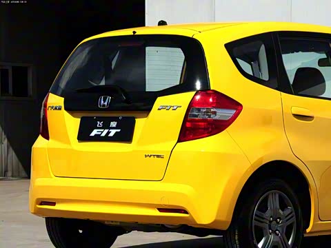 2011�� 1.3L �Զ����ʰ�