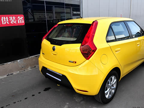 2011�� 1.5L �ֶ���Ӣ��