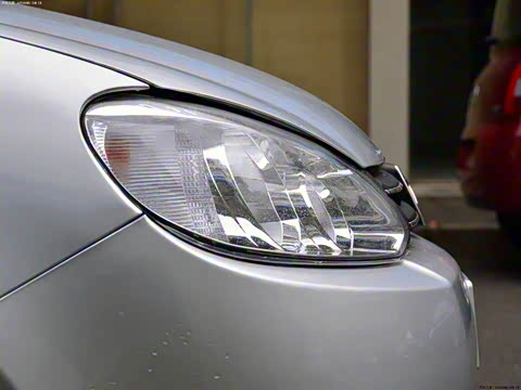 2011�� 1.3L �ֶ���Ӣ��