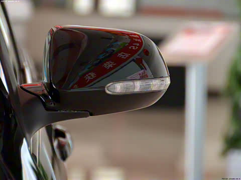 2011�� �ƽ�� 1.8L MT������