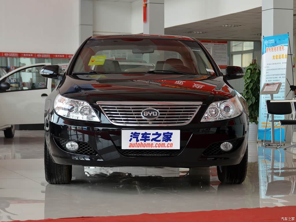 比亚迪 比亚迪f6 2011款 黄金版 1.8l mt尊享型