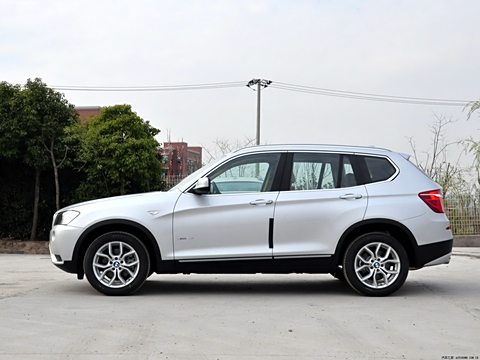 2011 xDrive28i 