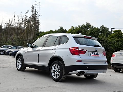 2011 xDrive28i 