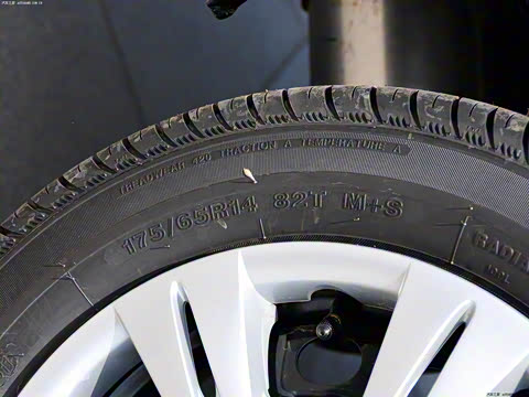 2011�� 1.3L �ֶ����ʰ�