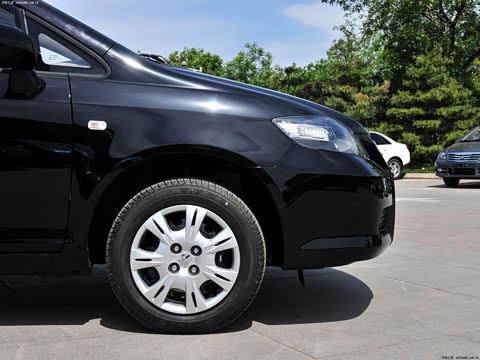 2011�� 1.3L �ֶ����ʰ�