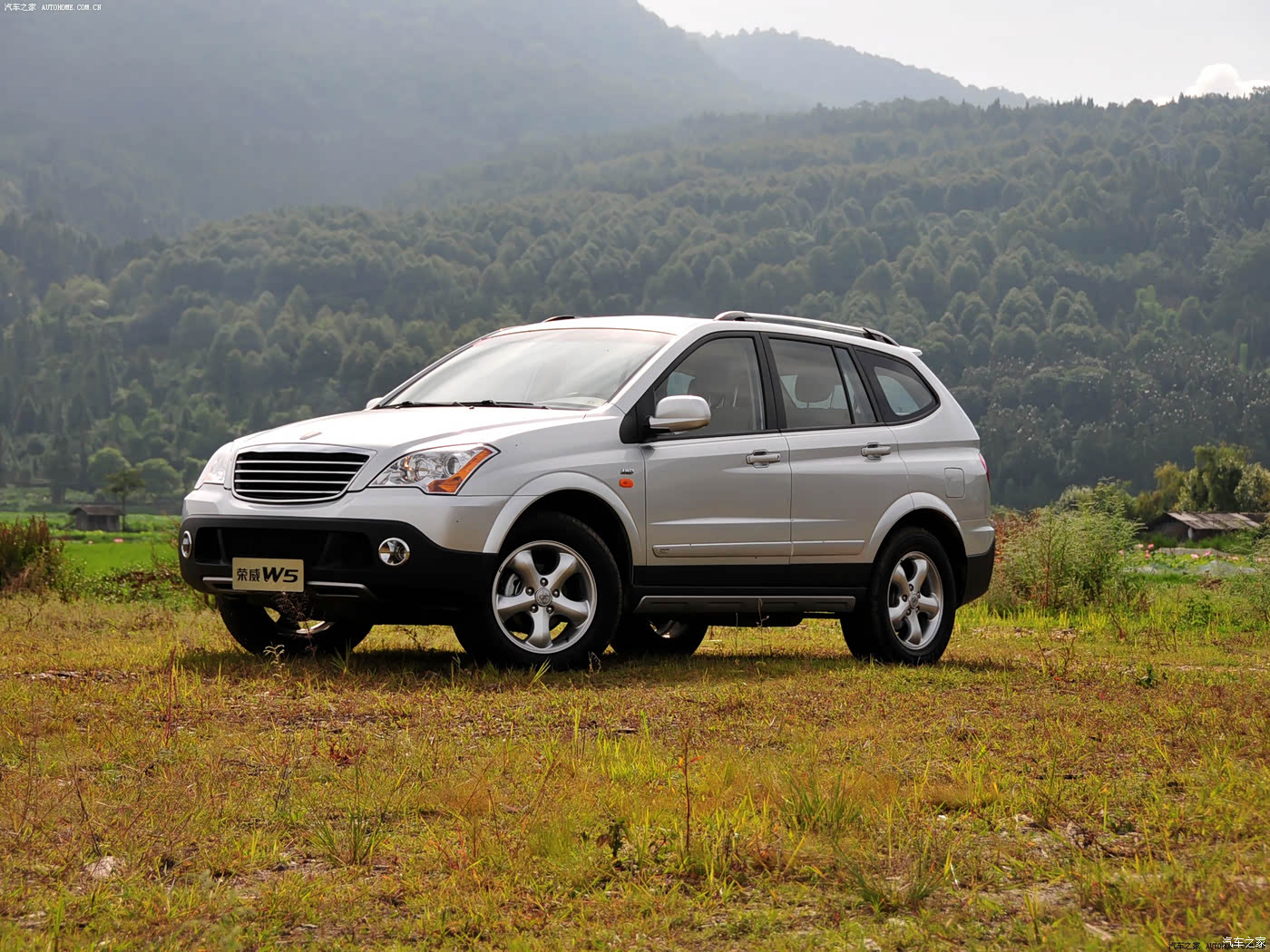 2l 4wd 自动尊域版 1259140图片_荣威_汽车图库_汽车之家