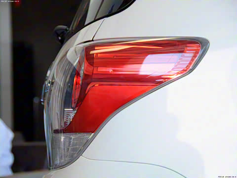 2011�� 180E CVT��Ӣ��