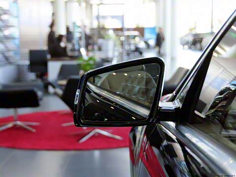 2011�� S 500 L CGI 4MATIC