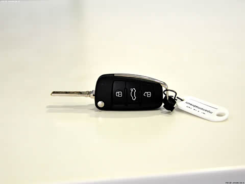 2012�� 6.0 V12 TDI �콢��