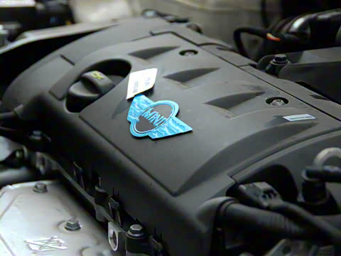 2011�� 1.6L COOPER Hampton